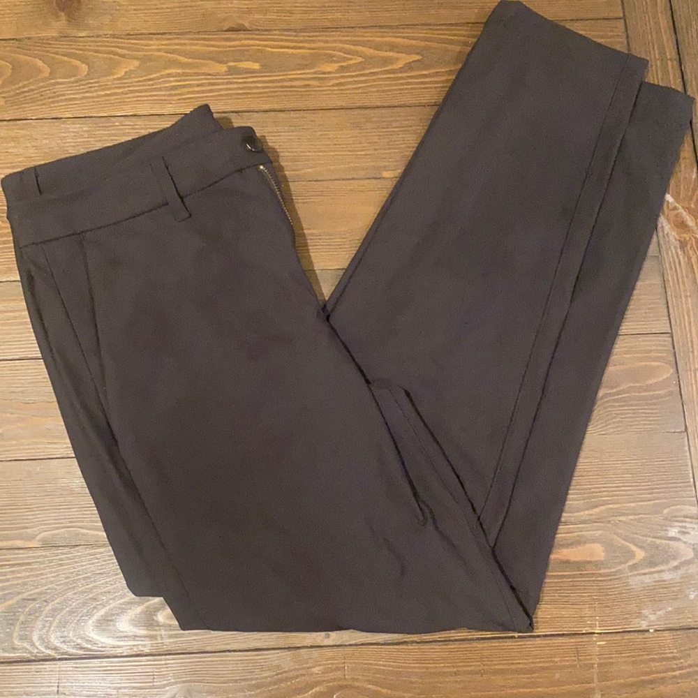 Lululemon pants size 32 in black